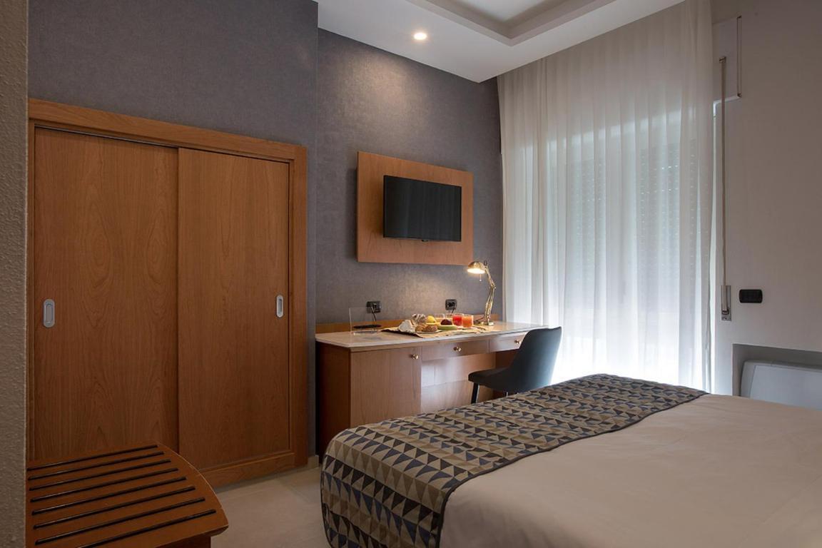 American Hotel Pozzuoli Luaran gambar