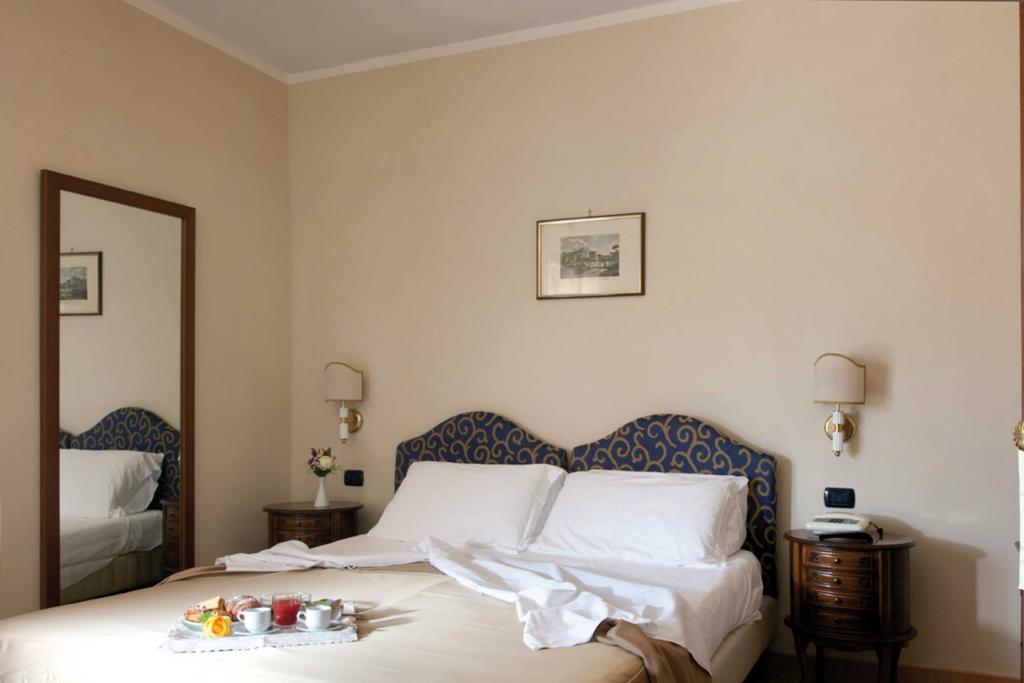 American Hotel Pozzuoli Luaran gambar