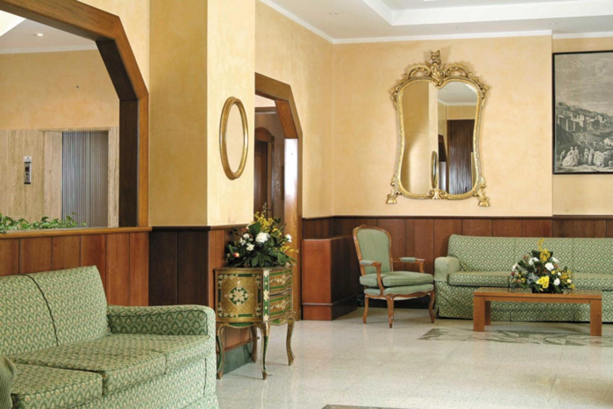 American Hotel Pozzuoli Luaran gambar